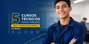 Jovem sorrindo em uniforme azul - 5 CURSOS TÉCNICOS FÁCEIS